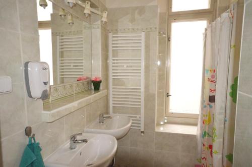 Travel&Joy backpackers - image 13