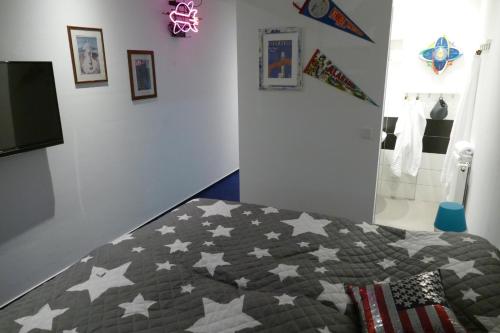 1 queen bed