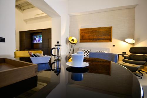 Hotel Legado Alcazar - image 2