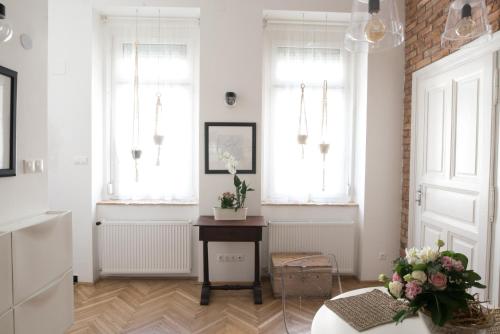 NICE TRABI APARTMENT IN THE CITY, Budapest (photo 10)