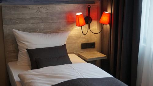 Urban Home Hotel - image 7