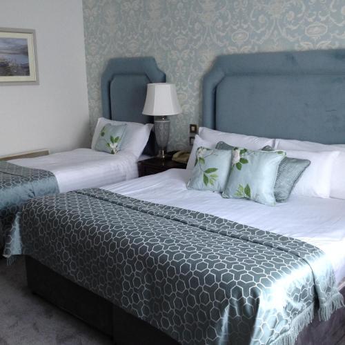The Landmark Hotel - image 7