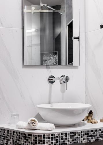 360Degrees Pop Art Hotel - image 6