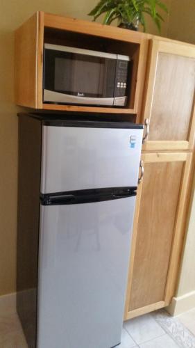 Studio Apartment image 10