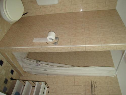 Oázis Apartmanház - image 11