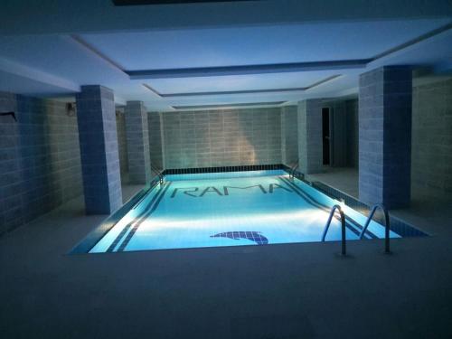スイミングプール, ラマ ヤンブー フォー ホテル スイーツ (Rama yanbu for hotel suites) in ヤンブー