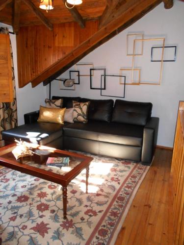 ห้องส่วนกลางสำหรับนั่งเล่น/ดูทีวี, Casa da Avó Teresinha (Casa da Avo Teresinha) in ซาบูกุยโร