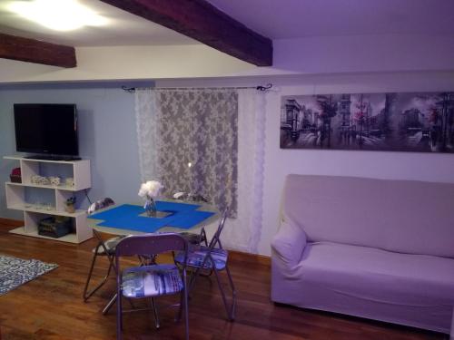 Apartamento entreHoces Plaza Mayor - image 8
