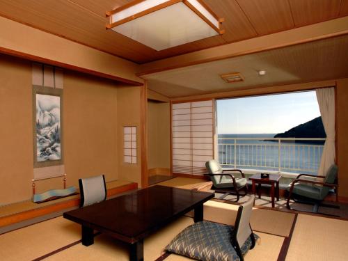 Shimoda Kaihin Hotel The 3-star Shimoda Kaihin Hotel offers comfort and convenience whether youre on business or holiday in Izu. The property has everything you need for a comfortable stay. Service-minded staff will welc