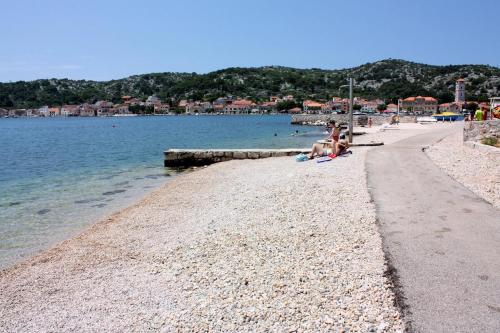 Apartments by the sea Tisno Murter - 5091 - image 5