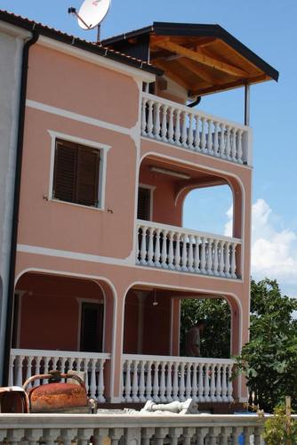 Apartments with a parking space Jezera Murter - 5133 - image 12