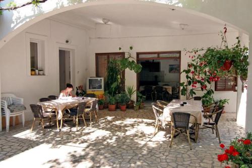 Apartments and rooms by the sea Pag - 531