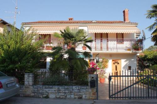 Apartments with a parking space Novigrad - 7054 - image 5