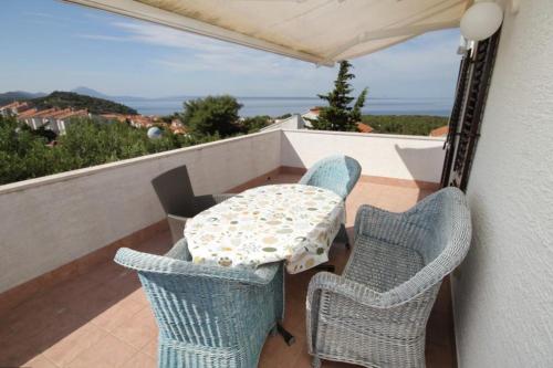 Apartments with a parking space Mali Losinj (Losinj) - 7969