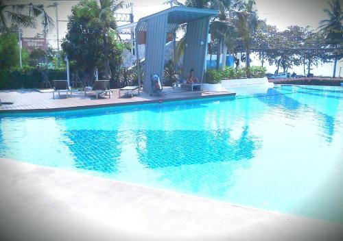 Lumpini Park Beach Top Floor by Strand  - 해변