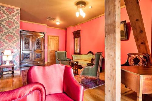 Writers' House Residency – Tbilisi, MA