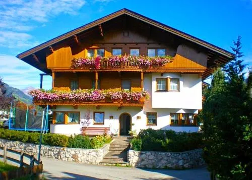 Ferienwohnungen Luxner in Fügen, Österreich