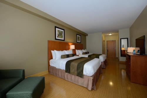 Quality Inn & Suites in Hawkesbury (ON)