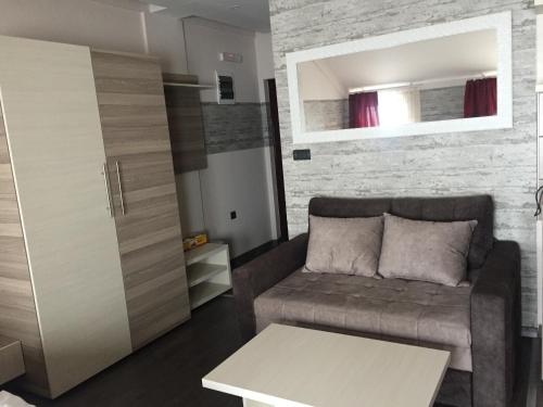 K23 apartment Milmari - image 7