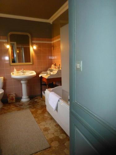 Chambres d'Hôtes de Manoir de Captot - image 10