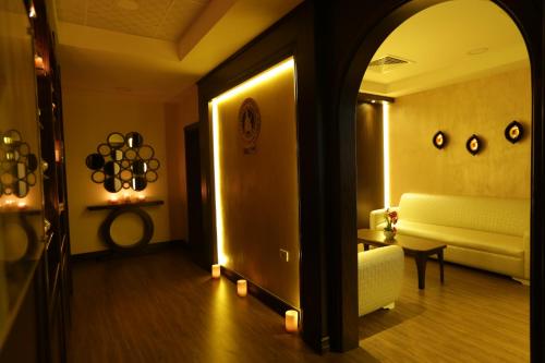 Spa, Golden Lili Resort & Spa in Ghobeiry