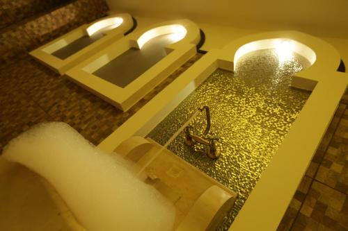 Masajes, Golden Lili Resort & Spa in Ghobeiry