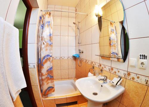 Afina Hotel - image 7