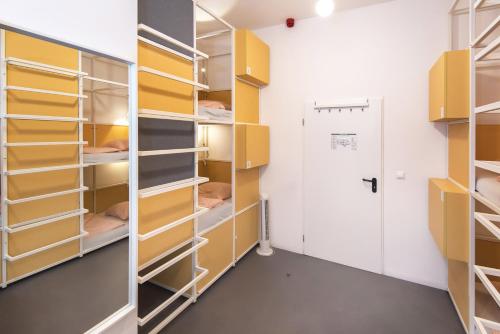 6 bunk beds