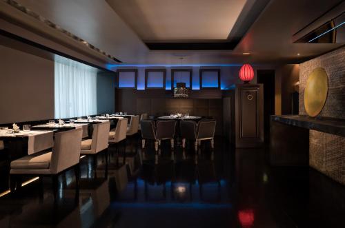 Sina The Gray - image 10