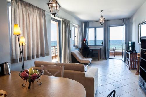 Nais Apartments & Studios - image 3