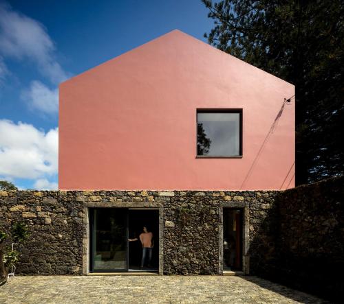  Pink House Azores in Ponta Delgada