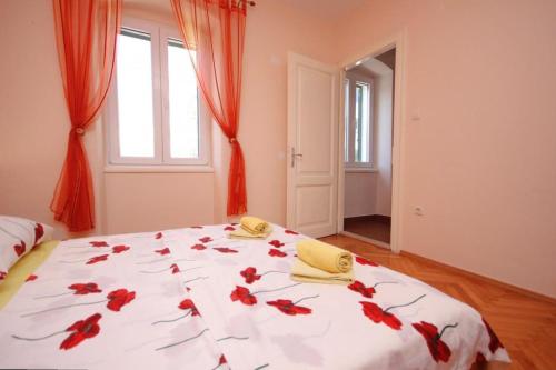 Apartments with WiFi Split - 7907, Split (photo 9)