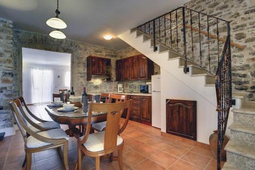 บริการและสิ่งอำนวยความสะดวก, Villa Lucy in บาร์บัน