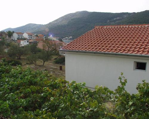  Apartment Grebastica 966c, Ferienwohnung in Bašelovići