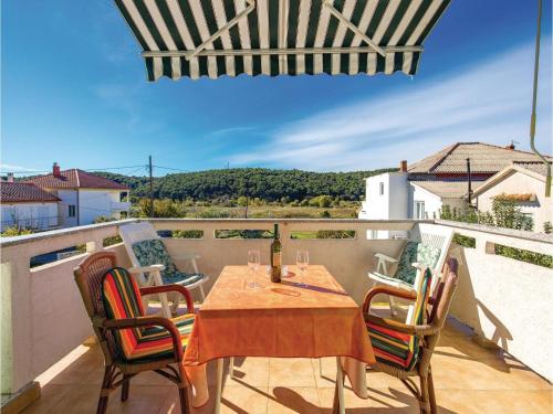  One-Bedroom Apartment in Rab in 51280 Rab