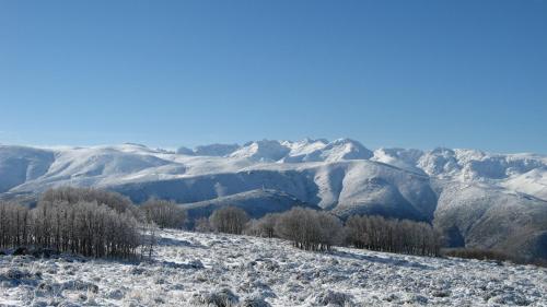 Tuvākā izklaides vieta, El Taller in San Juan de Gredos