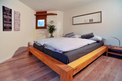 Lakeside - 3.5 Zimmer Ferienwohnung am Laaxersee, Laax (photo 9)