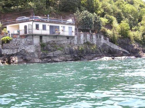 Casa Girasole gîte à louer Pino sulla Sponda del Lago Maggiore