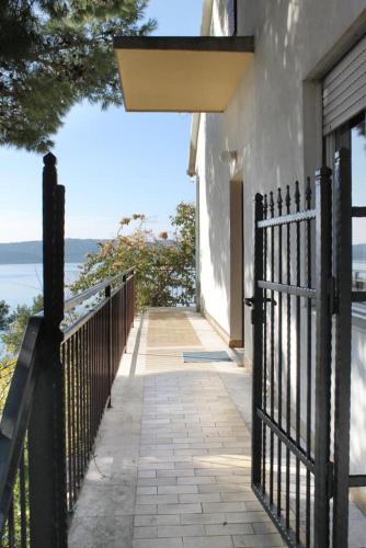 Apartments by the sea Trogir - 6023 - image 6