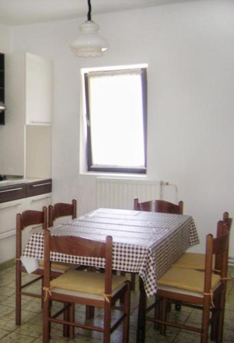 Apartments with a parking space Murter - 5088 - image 4