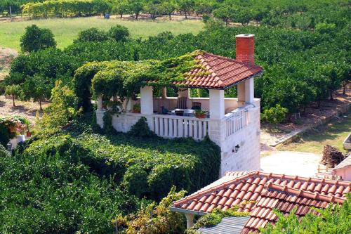 Holiday house with WiFi Postira Brac - 701 Postira
