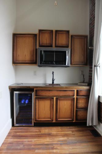 Eighteen-Ninety Sleepover in คาซีย์ (อิลลินอยส์)