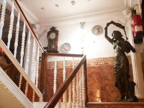 Instalaciones, Dato 2 in Vitoria