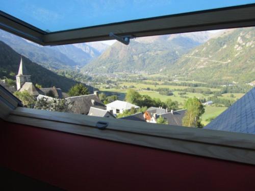 Les GITES DE CAMPARAN - gîte "le PETIT CHALET" (Les GITES DE CAMPARAN - gite "le PETIT CHALET") in Camparan