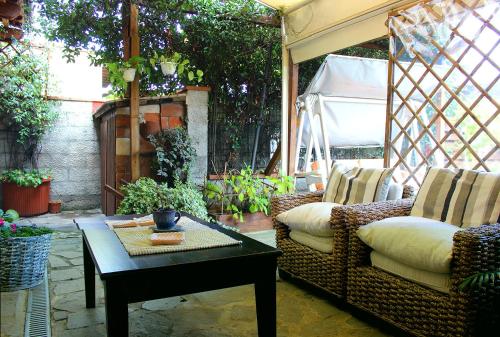 Kert, Mina House in Campi Bisenzio