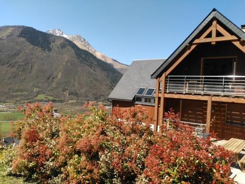 Les GITES DE CAMPARAN - gîte "le PETIT CHALET"