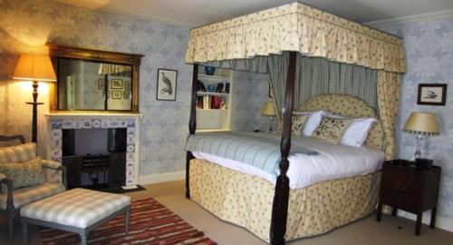 Double Room with Four Poster Bed