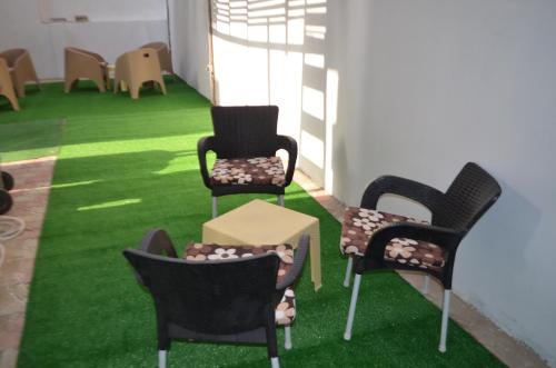 彩色假期旅館 colour holidays