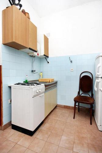 Apartments by the sea Drasnice, Makarska - 6051