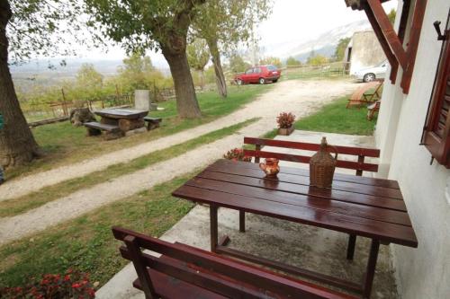 Apartments with a parking space Kozljak, Central Istria - Sredisnja Istra - 7453